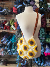 Load image into Gallery viewer, Sunflower Granny Square Bag with Twila - Nov 15 / 22/ 29
